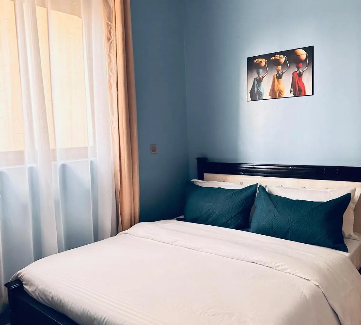 Karibu Homes كامبالا أوغندا